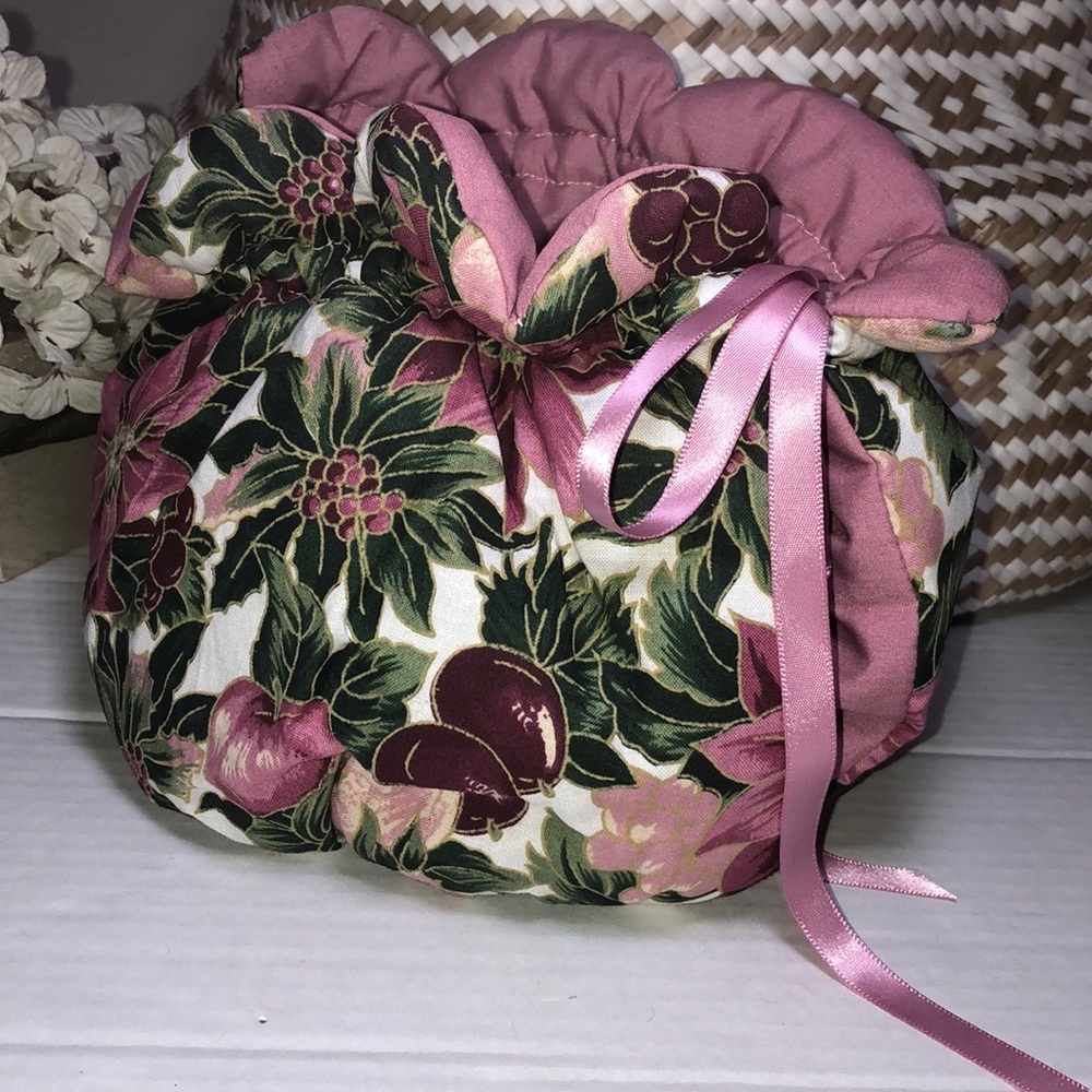 Handmade Tea Cozy 🌸 - Picture 12 of 12